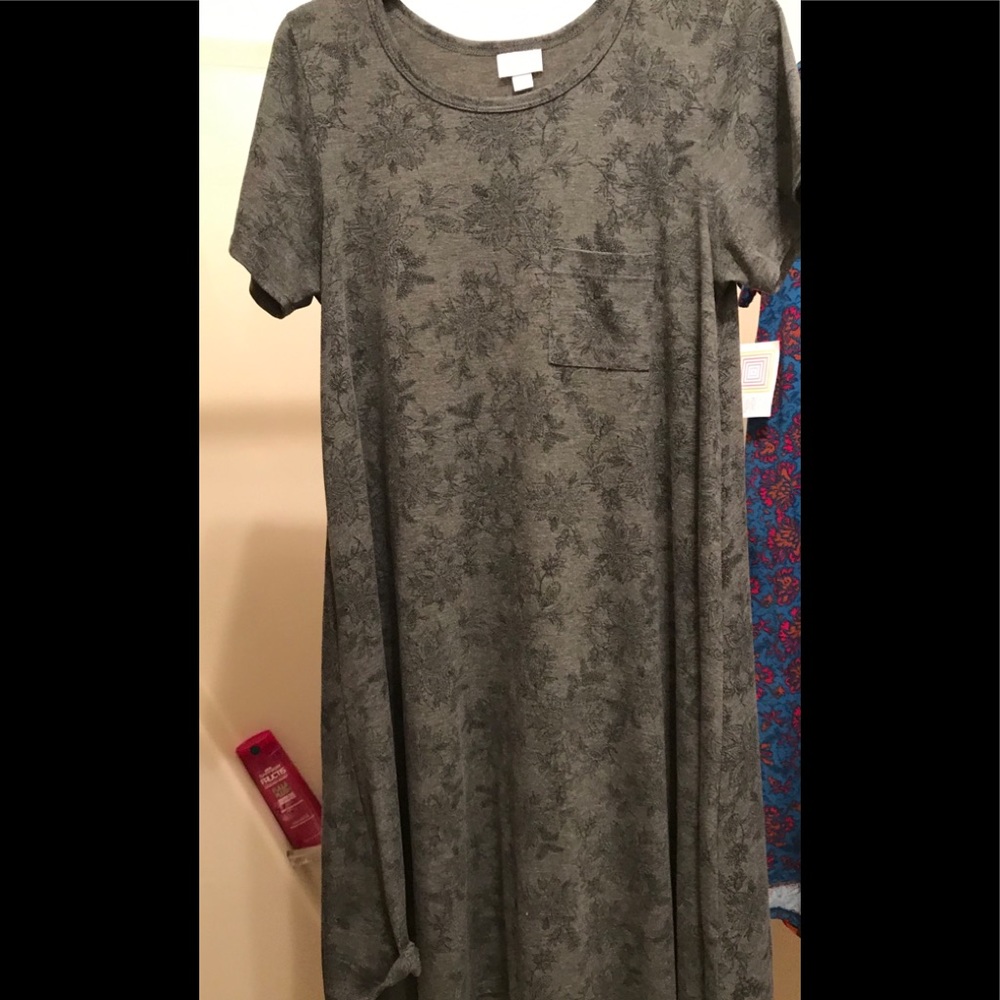 *SOLD*LuLaRoe Carly Dress Sz S New With Tags